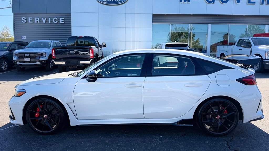 Used 2025 Honda Civic Type R image 4