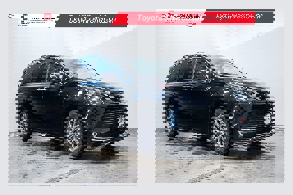 Used 2024 Toyota Sienna XLE