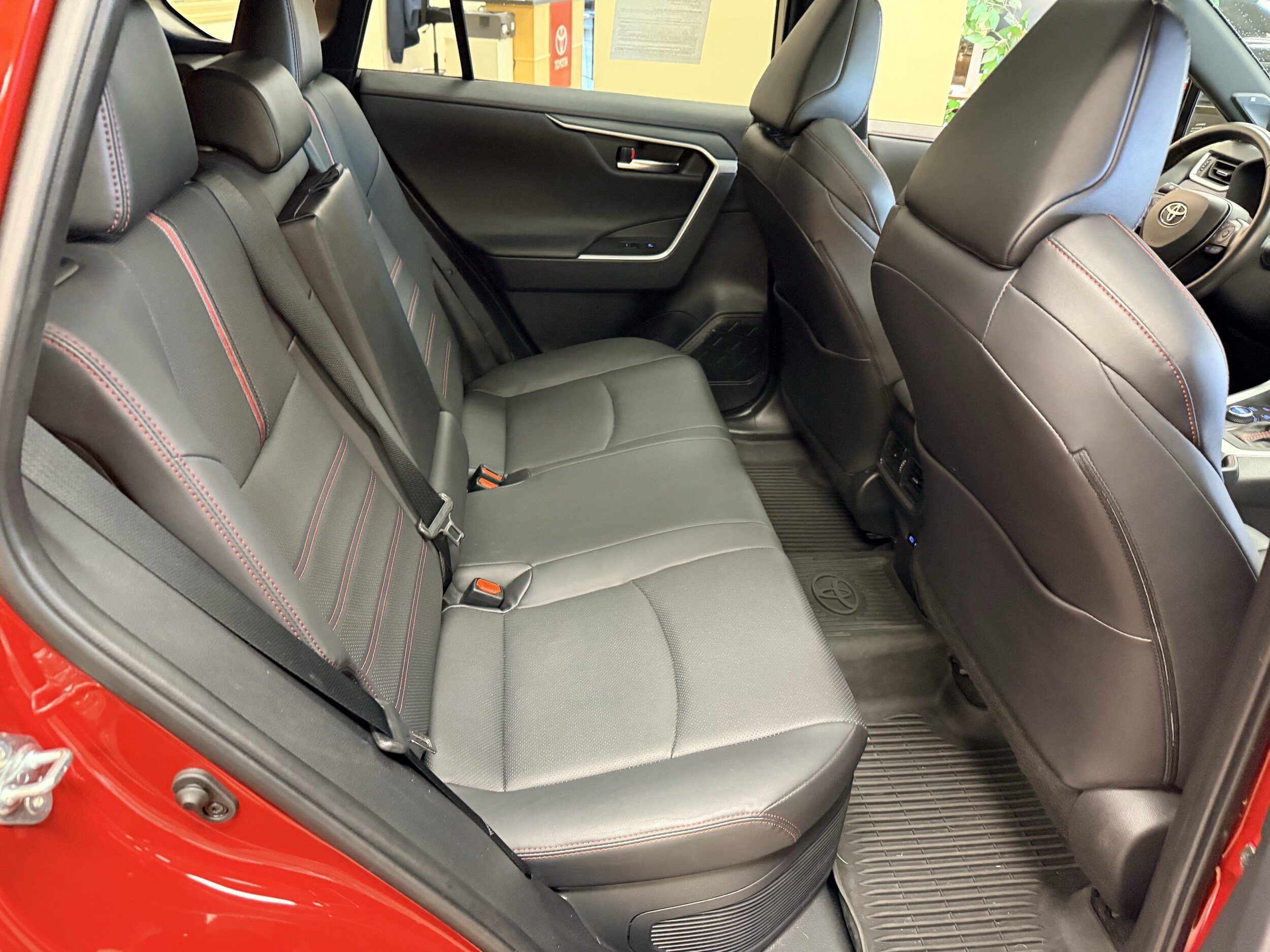 Used 2022 Toyota RAV4 XSE w/ Premium Package AWD/4WD image 20