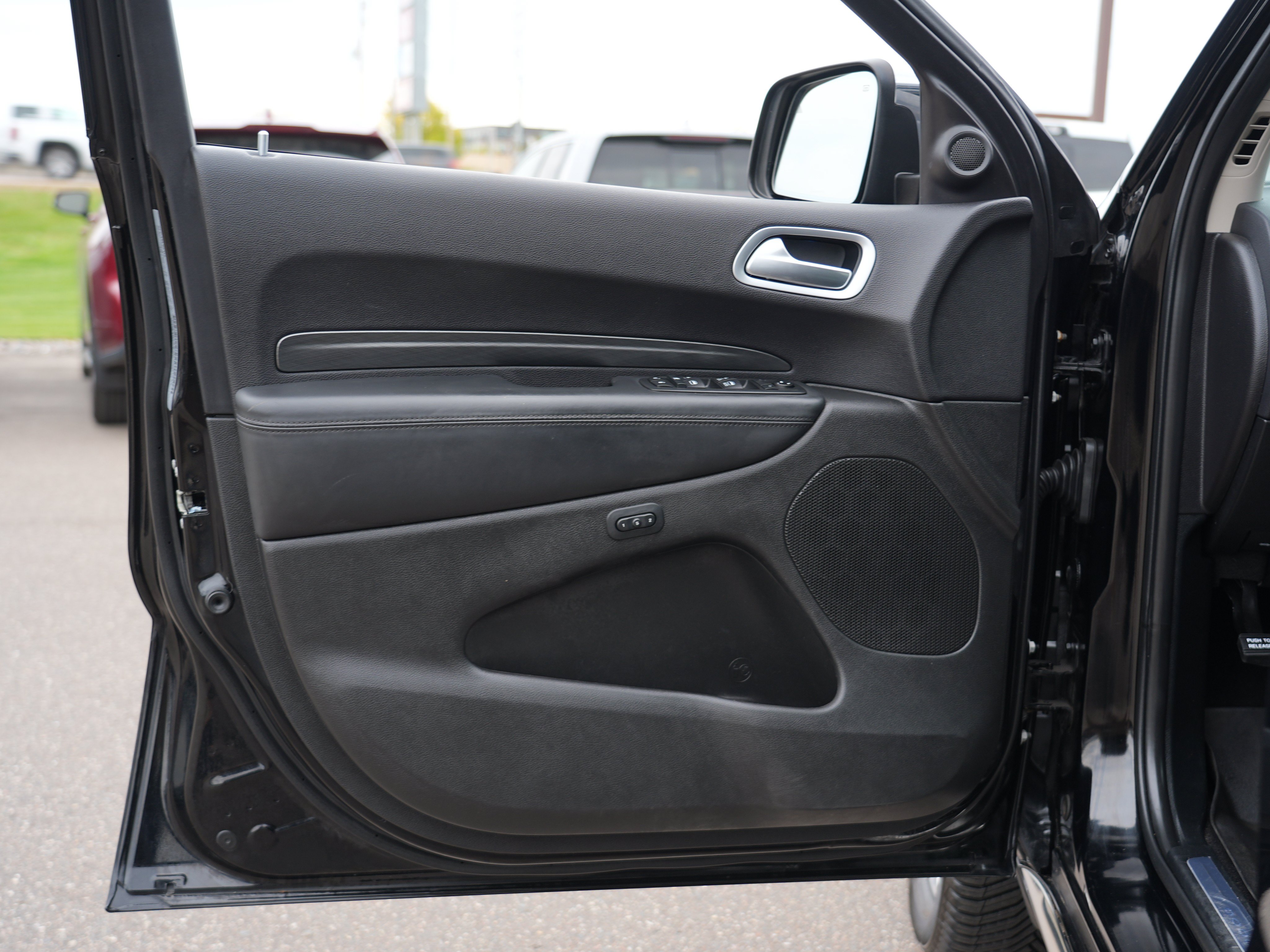 Used 2020 Dodge Durango Citadel w/ Technology Group AWD/4WD image 14