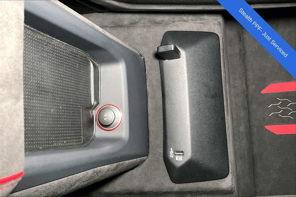 Used 2024 Lamborghini Huracan Tecnica image 35