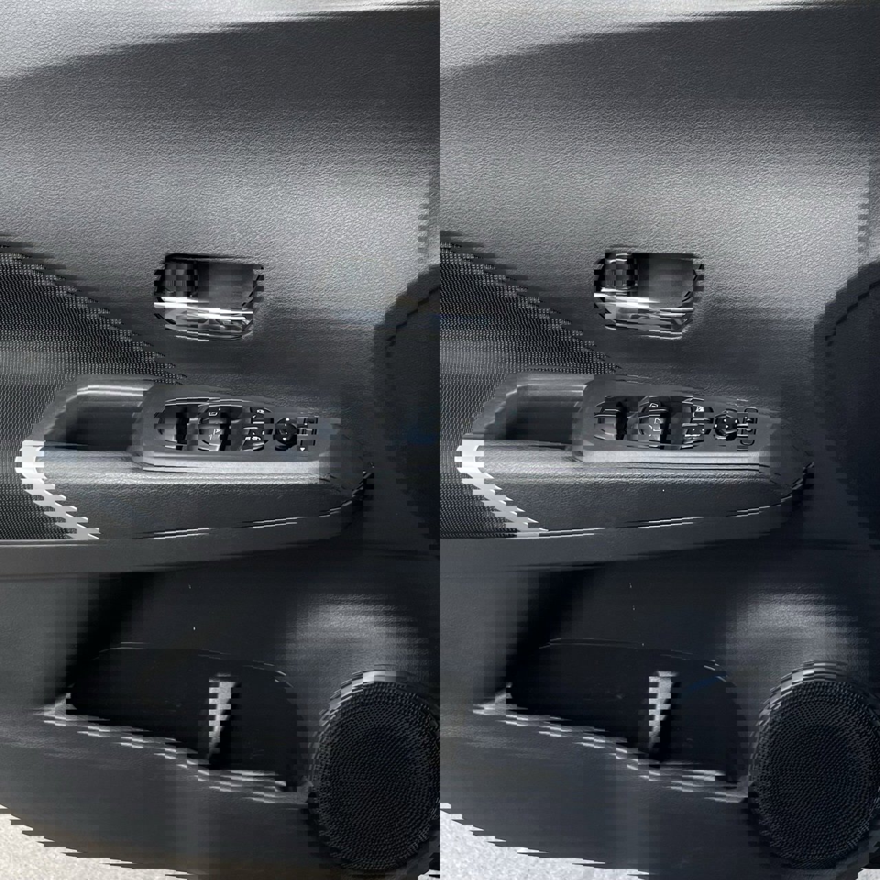 Used 2023 Nissan Kicks SV image 21