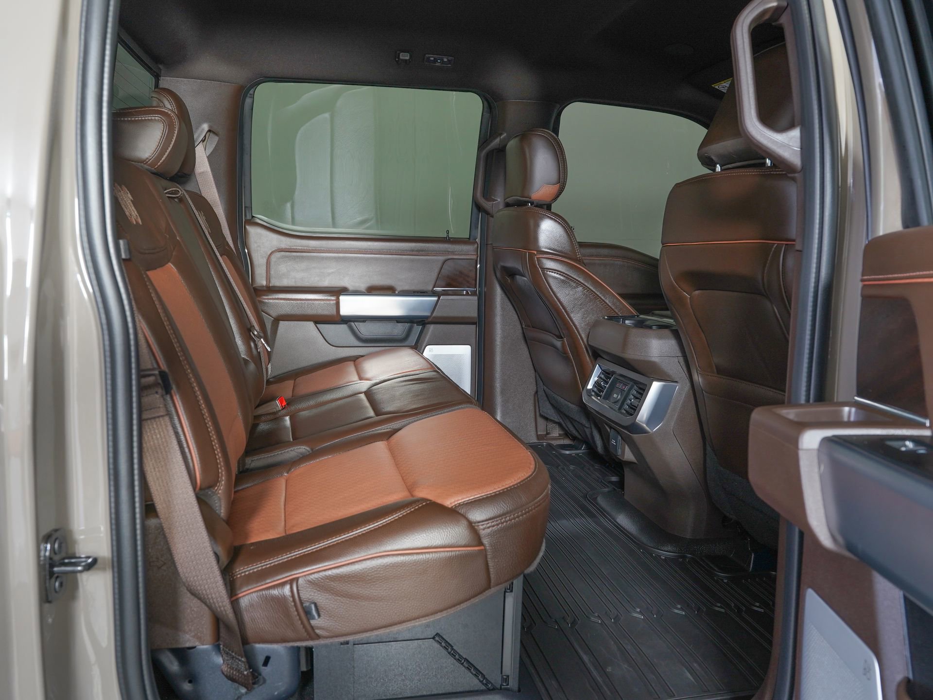 Used 2026 Ford F450 King Ranch w/ Chrome Package image 16