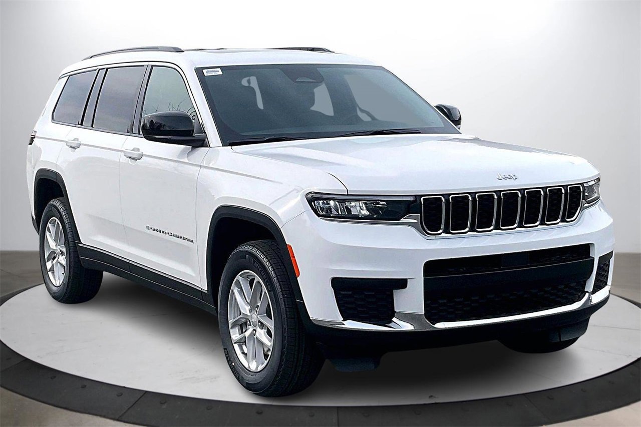 New 2025 Jeep Grand Cherokee L Laredo w/ Luxury Tech Group I image 2