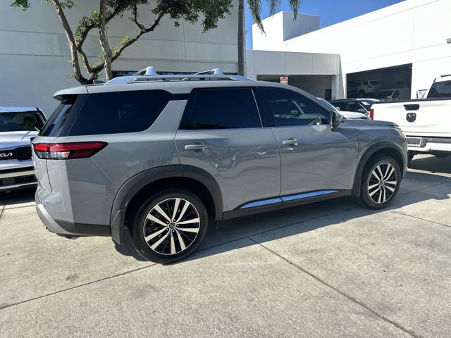Used 2024 Nissan Pathfinder Platinum w/ Cargo Package FWD image 12