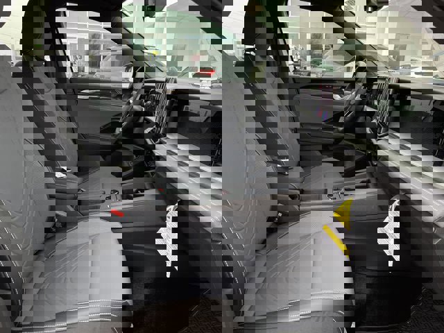 New 2026 Volkswagen Tiguan SE R-Line image 24