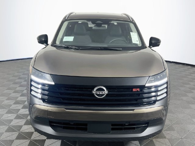 New 2026 Nissan Kicks SR FWD image 3