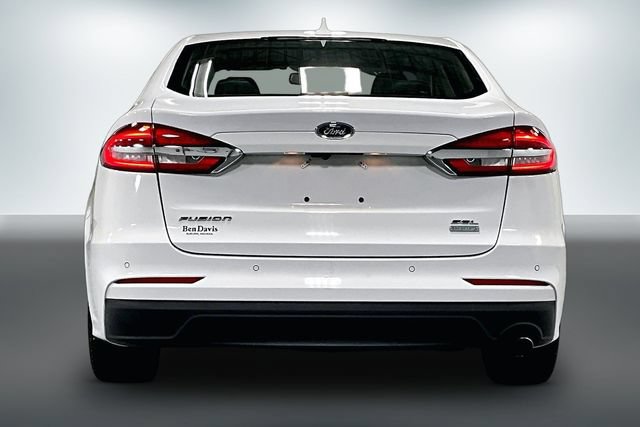 Used 2020 Ford Fusion SEL FWD image 6