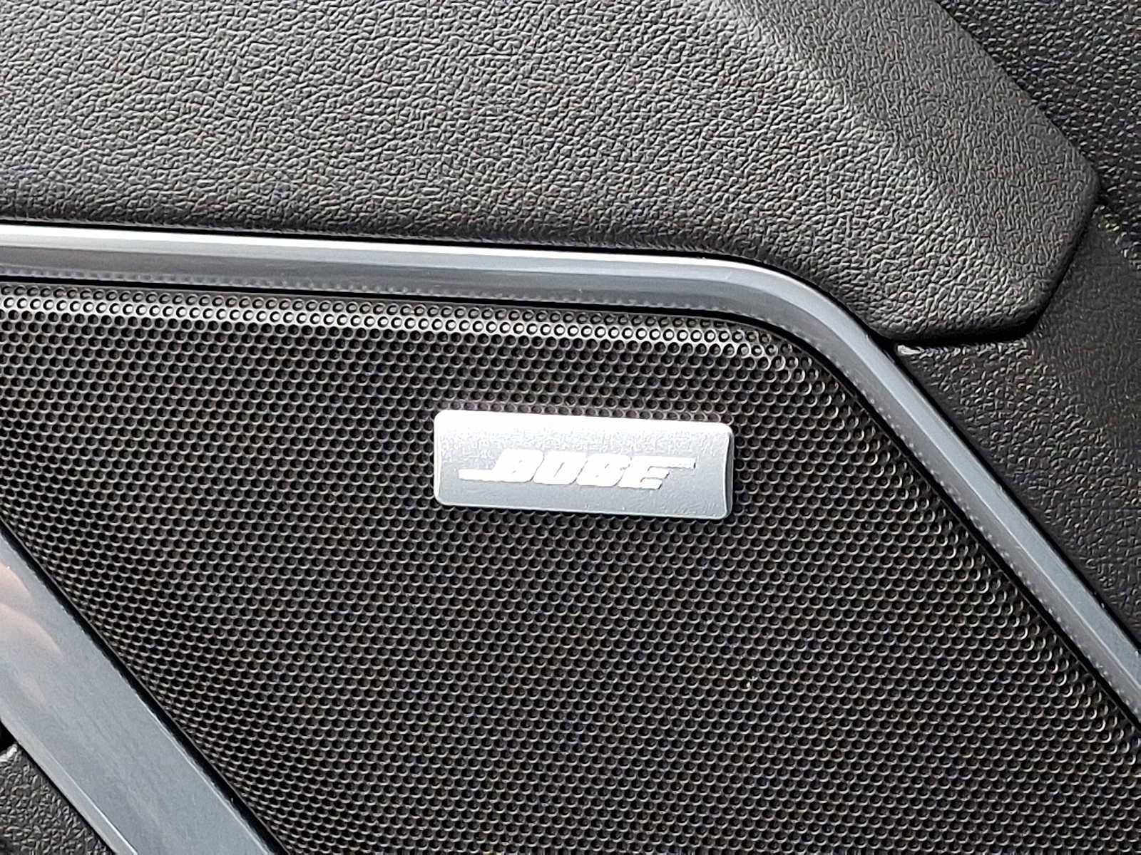 Used 2025 Chevrolet Silverado 1500 RST w/ Dark Appearance Package image 27