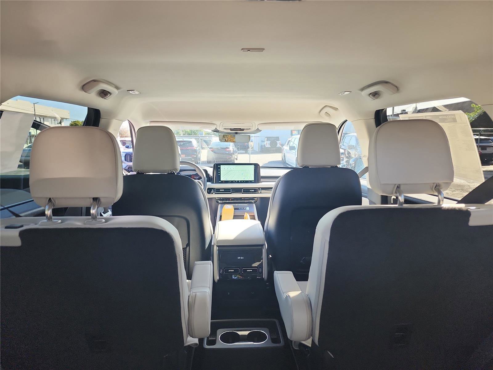 New 2026 Lincoln Aviator 2WD image 19