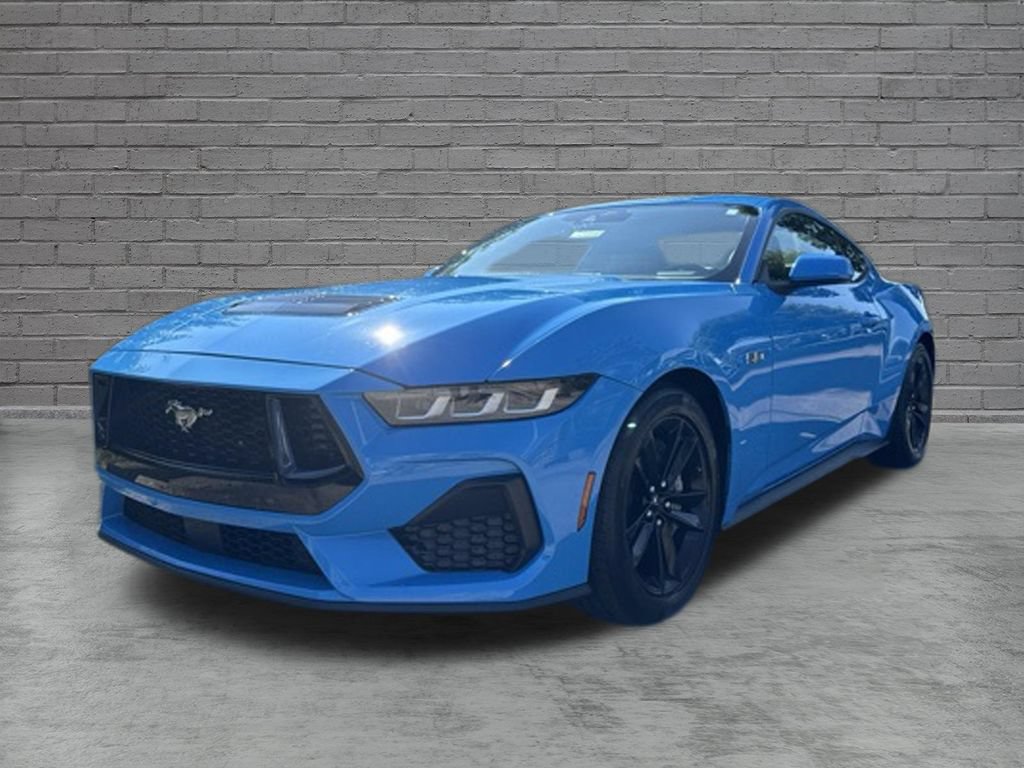 Used 2024 Ford Mustang GT RWD video 3