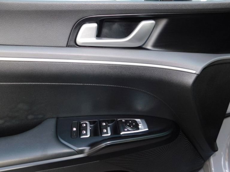 Used 2023 Kia K5 GT-Line w/ GT-Line Premium Package image 27