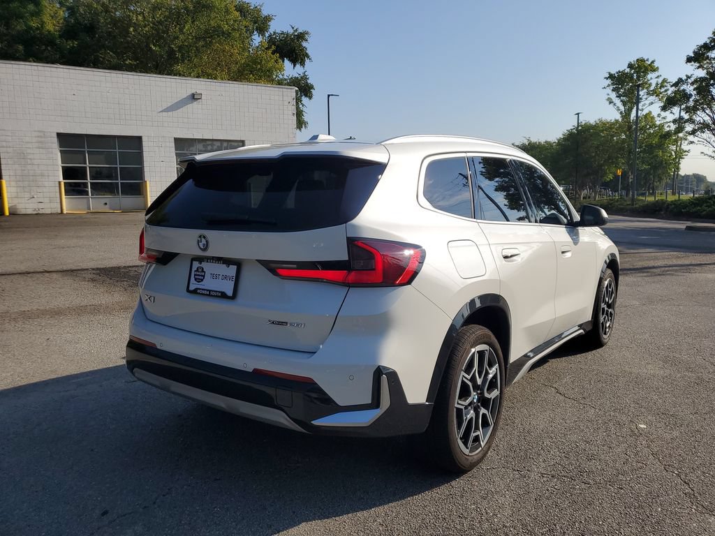 Used 2024 BMW X1 xDrive28i w/ Convenience Package AWD/4WD image 7