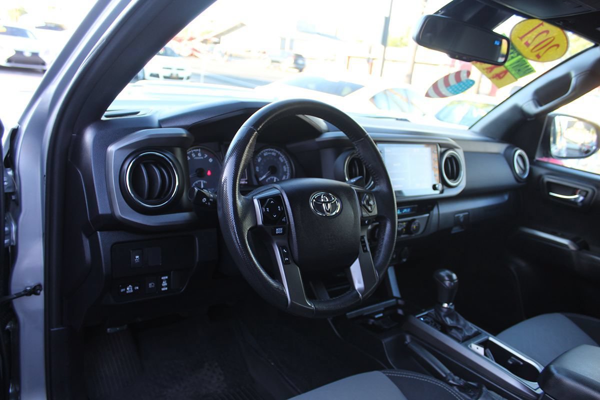 Used 2021 Toyota Tacoma TRD Sport w/ Technology Package AWD/4WD image 20