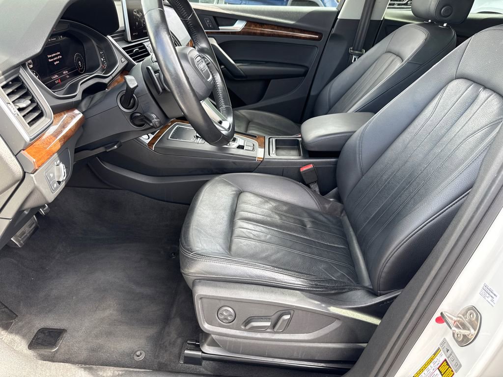 Used 2018 Audi Q5 2.0T Premium Plus w/ Premium Plus Package AWD/4WD image 27