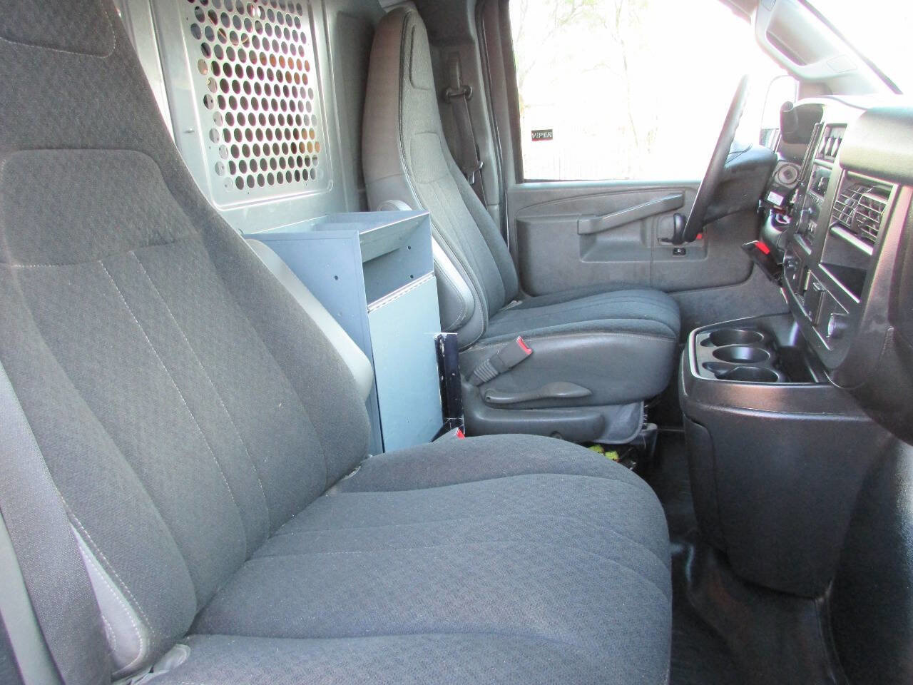Used 2018 GMC Savana 2500 w/ Driver Convenience Package RWD image 13