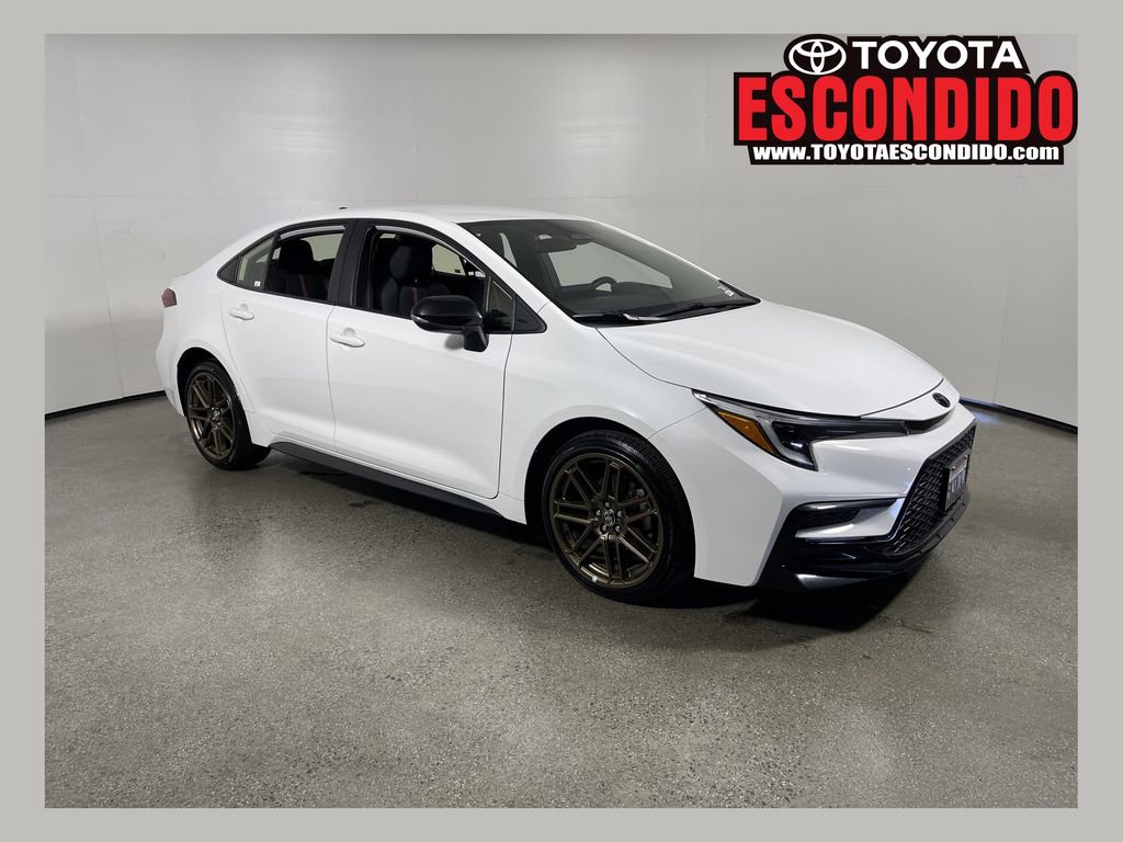 Certified 2024 Toyota Corolla SE FWD image 1