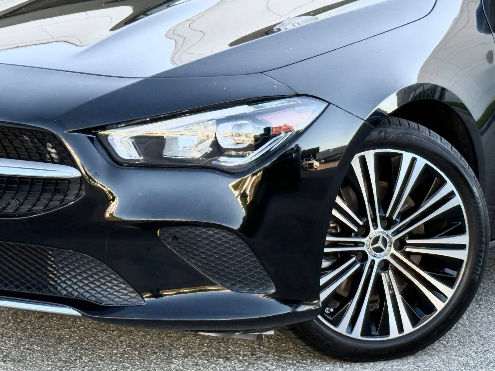 Used 2023 Mercedes-Benz CLA 250 image 3