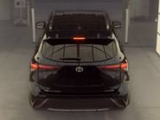 Used 2023 Toyota Highlander Limited FWD image 5