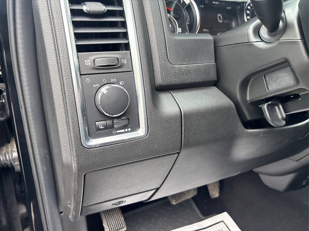 Used 2023 RAM 1500 Warlock w/ Electronics Group AWD/4WD image 35