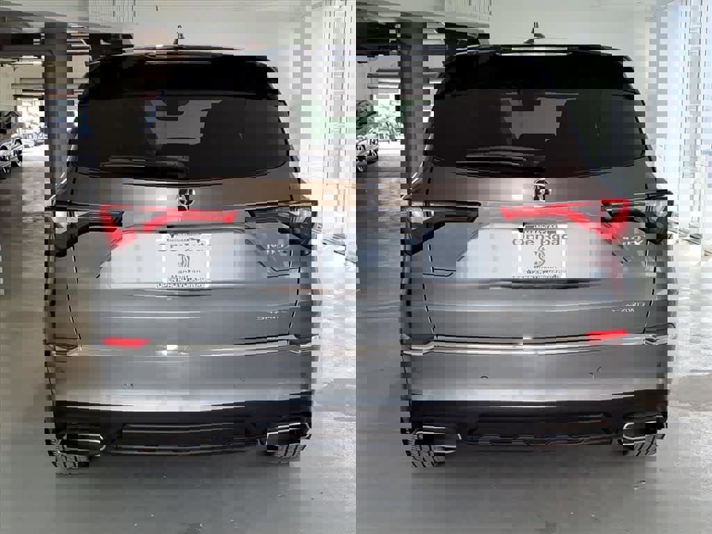 Used 2024 Acura MDX SH-AWD w/ Technology Package image 5
