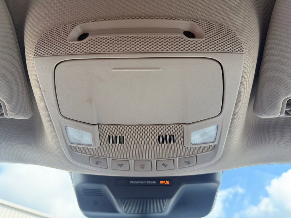 Used 2023 Ford Expedition Max XLT image 32