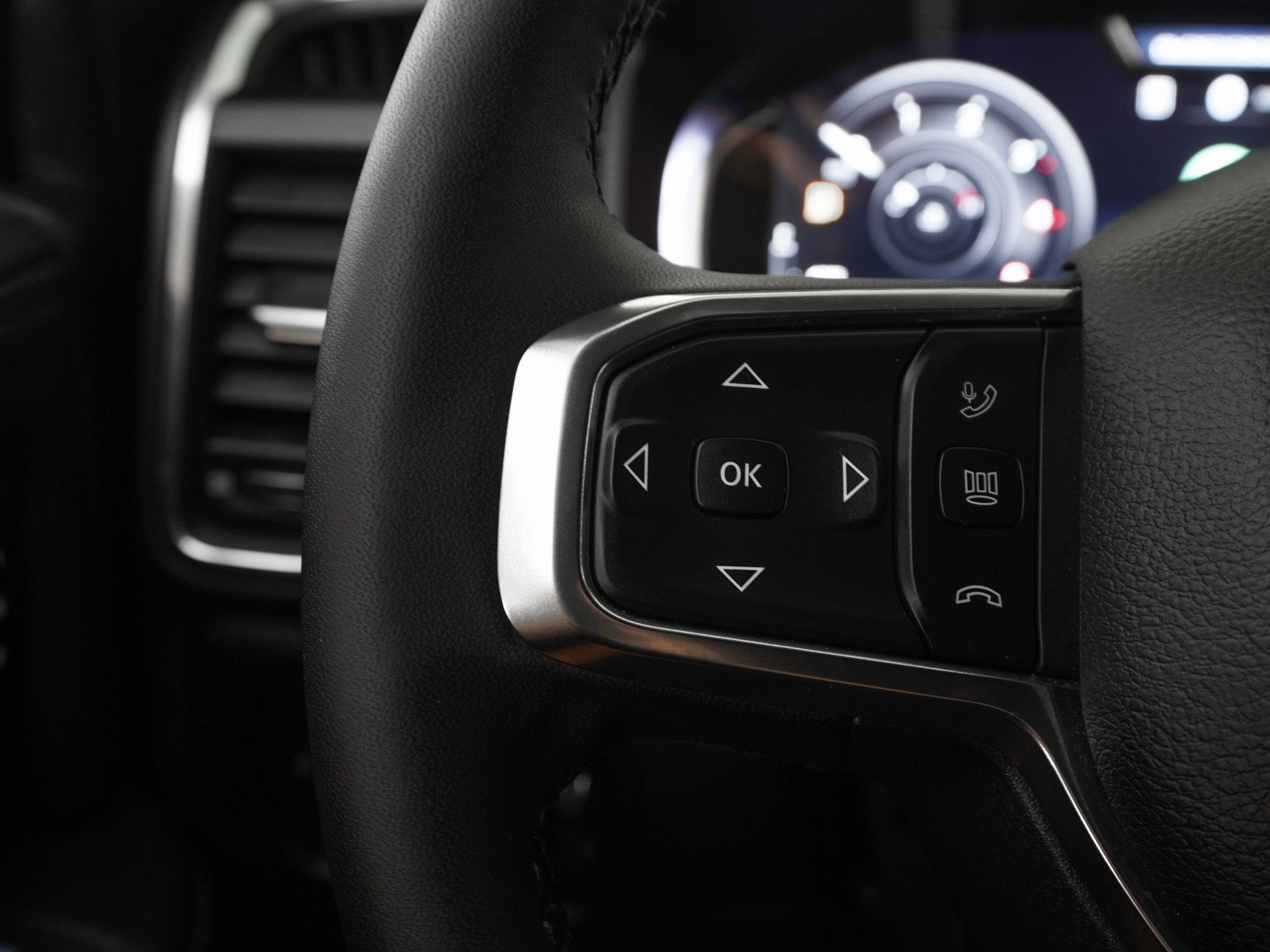 Used 2025 RAM 3500 Laramie w/ Max Tow Package image 19