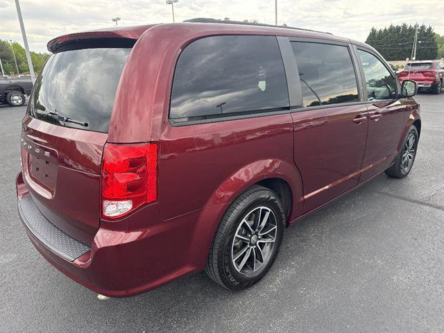 Used 2019 Dodge Grand Caravan SE image 7