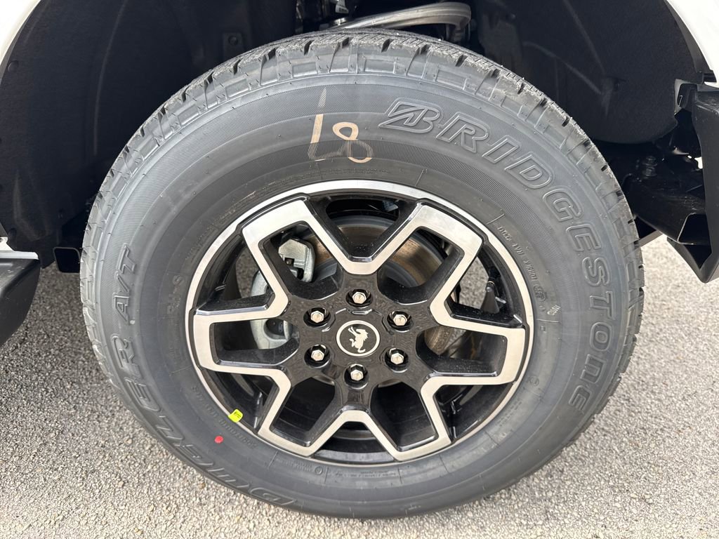 New 2026 Ford Bronco Outer Banks AWD/4WD image 11
