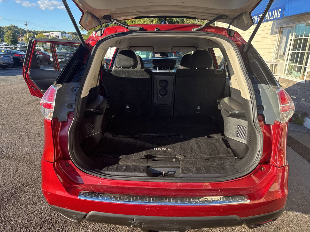 Used 2016 Nissan Rogue S image 9