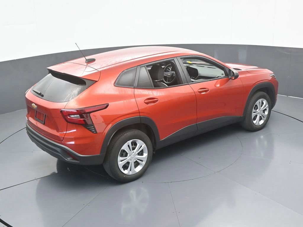 Used 2024 Chevrolet Trax LS image 46