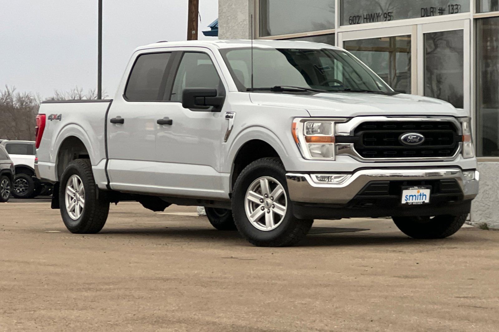 Used 2021 Ford F150 XLT AWD/4WD image 2