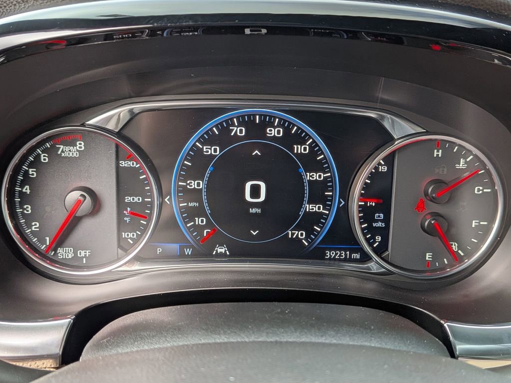 Used 2023 Chevrolet Traverse Premier image 18