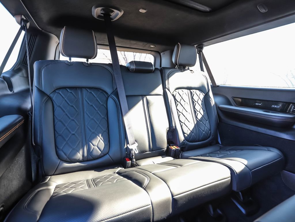 Used 2023 Jeep Grand Wagoneer L Series III w/ Rear Seat Video Group 1 image 22