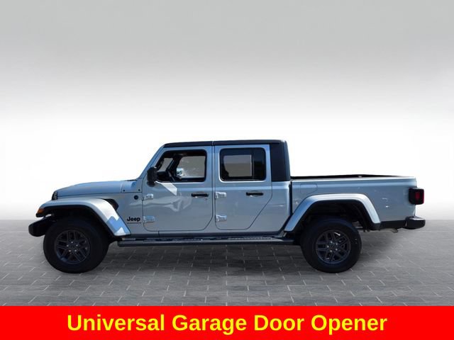 Used 2024 Jeep Gladiator Sport AWD/4WD image 5