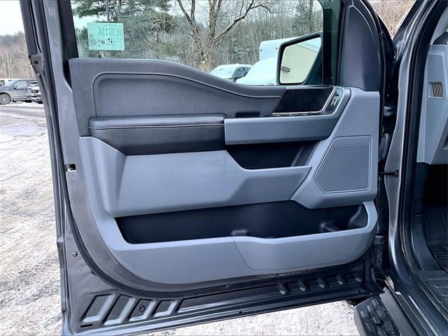 Used 2023 Ford F150 Lightning XLT image 18