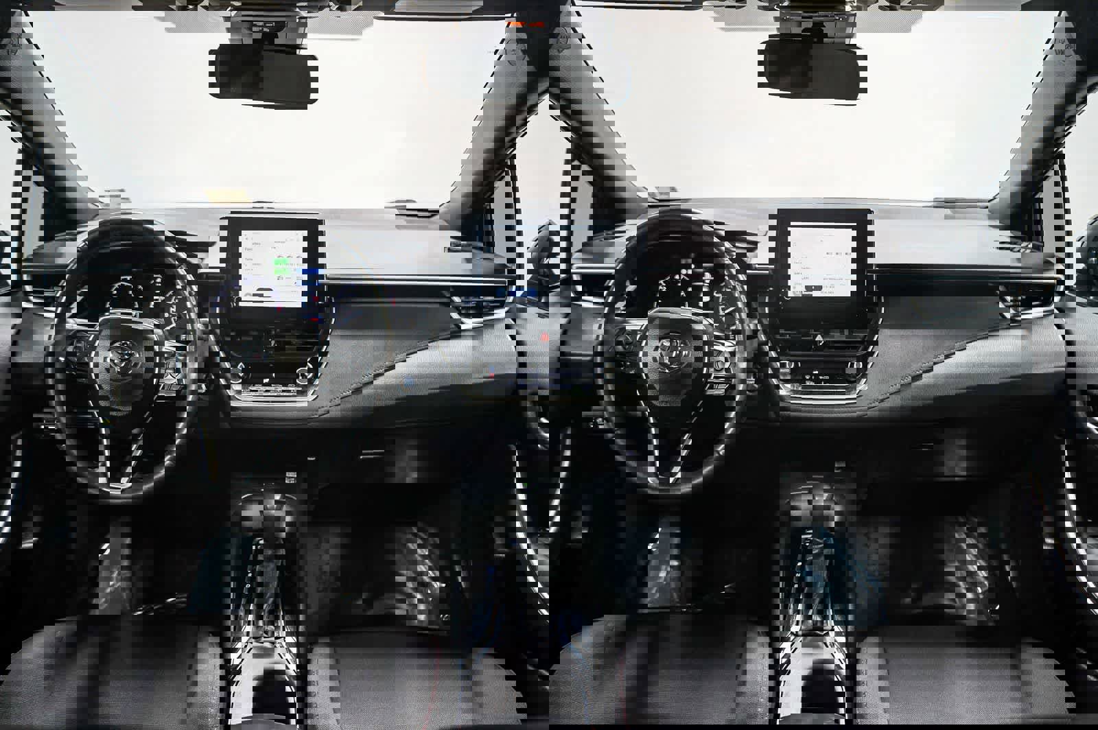 Used 2024 Toyota Corolla SE w/ SE Premium Package image 12