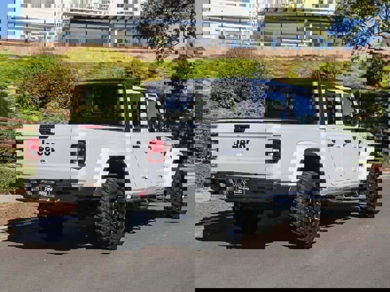 Used 2023 Jeep Gladiator Willys image 6