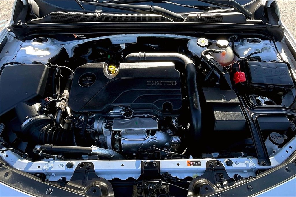 Used 2023 Chevrolet Malibu LT image 10