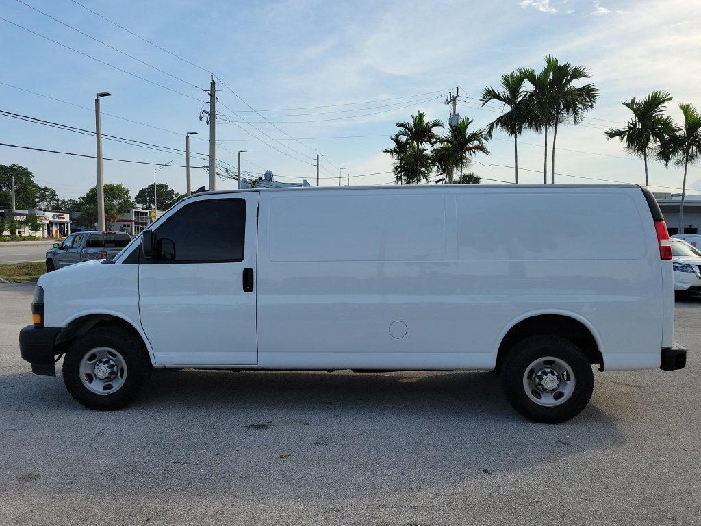 Used 2021 Chevrolet Express 2500 Extended w/ Driver Convenience Package RWD image 11