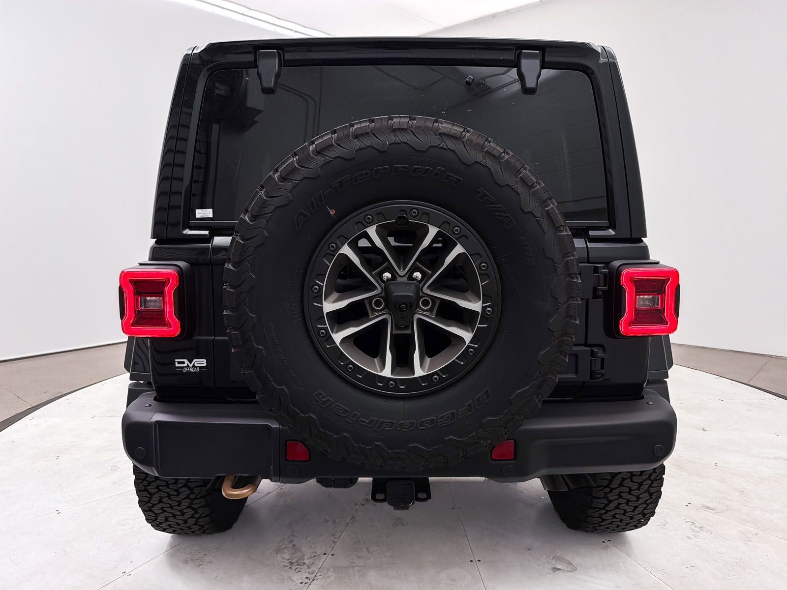 Used 2024 Jeep Wrangler Unlimited Rubicon 392 AWD/4WD image 16