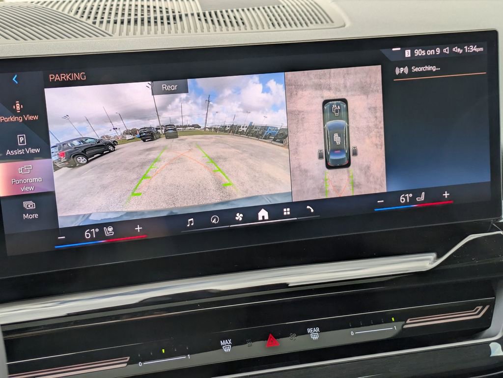 Used 2024 BMW 530i 530i w/ Premium Package image 6