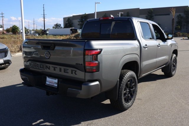 New 2026 Nissan Frontier SV image 4