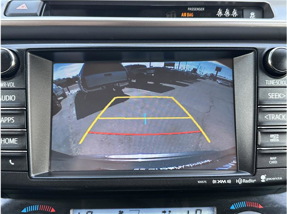 Used 2017 Toyota RAV4 XLE w/ Convenience Package AWD/4WD image 24