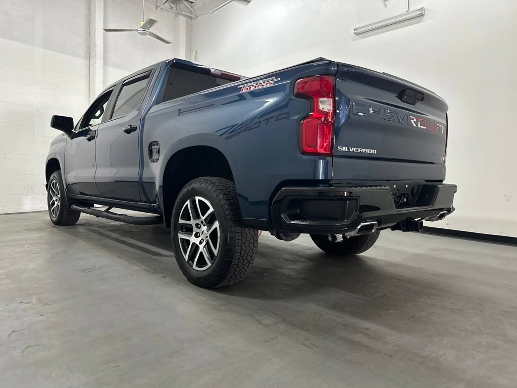 Used 2019 Chevrolet Silverado 1500 LT Trail Boss AWD/4WD image 17