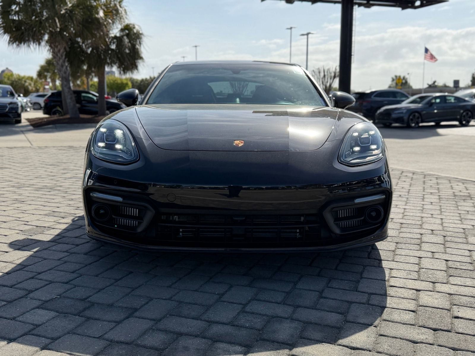 Used 2023 Porsche Panamera 4 Platinum Edition image 8