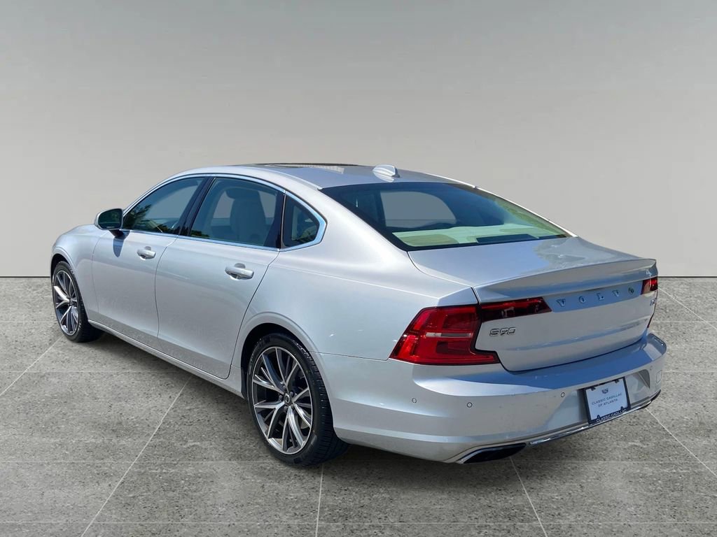 Used 2018 Volvo S90 T5 Momentum w/ Convenience Package AWD/4WD image 3