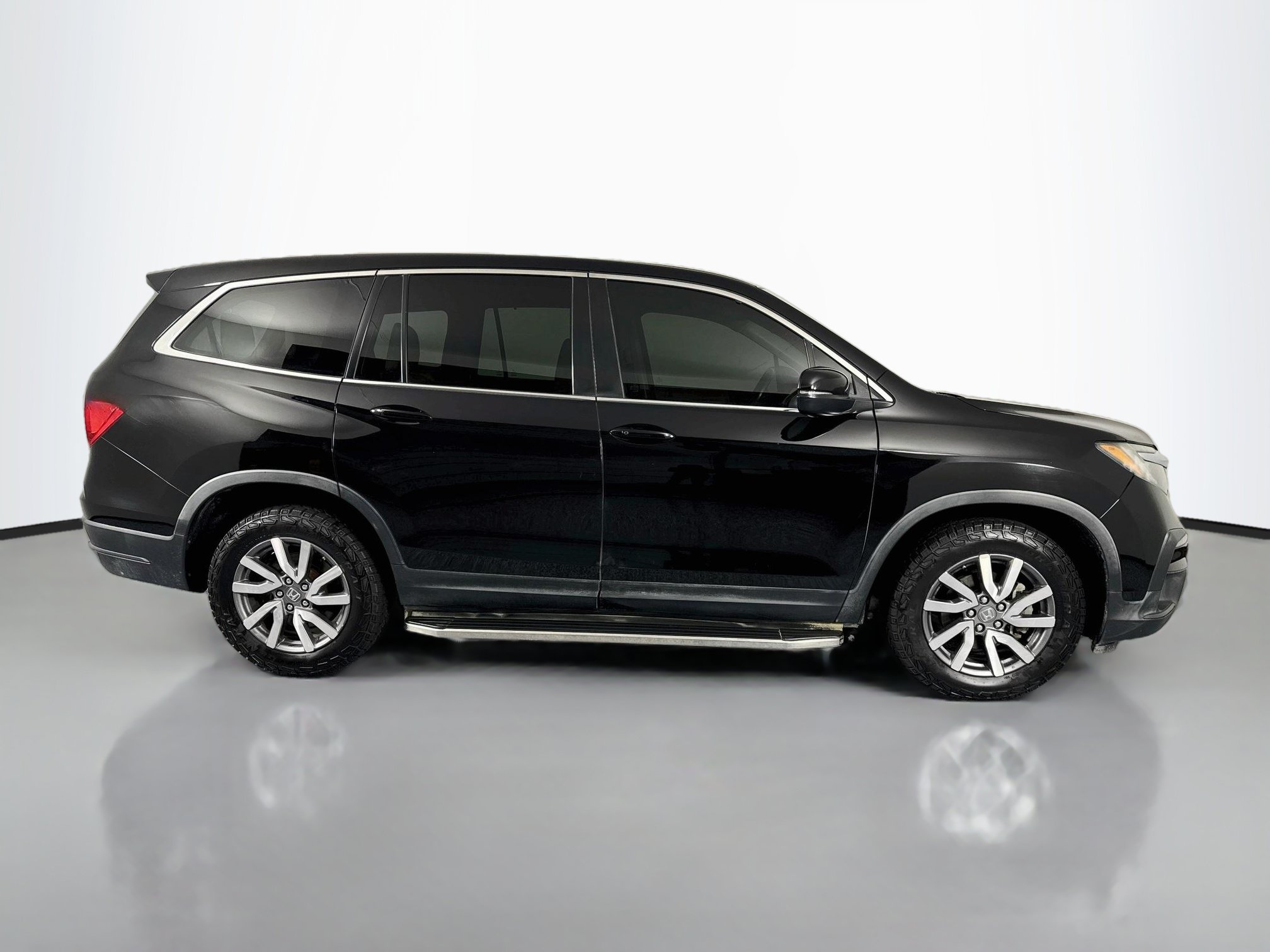 Certified 2019 Honda Pilot EX-L image 4