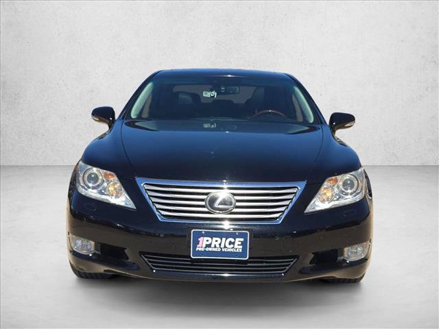 Used 2010 Lexus LS 460 L w/ Luxury Pkg RWD image 2