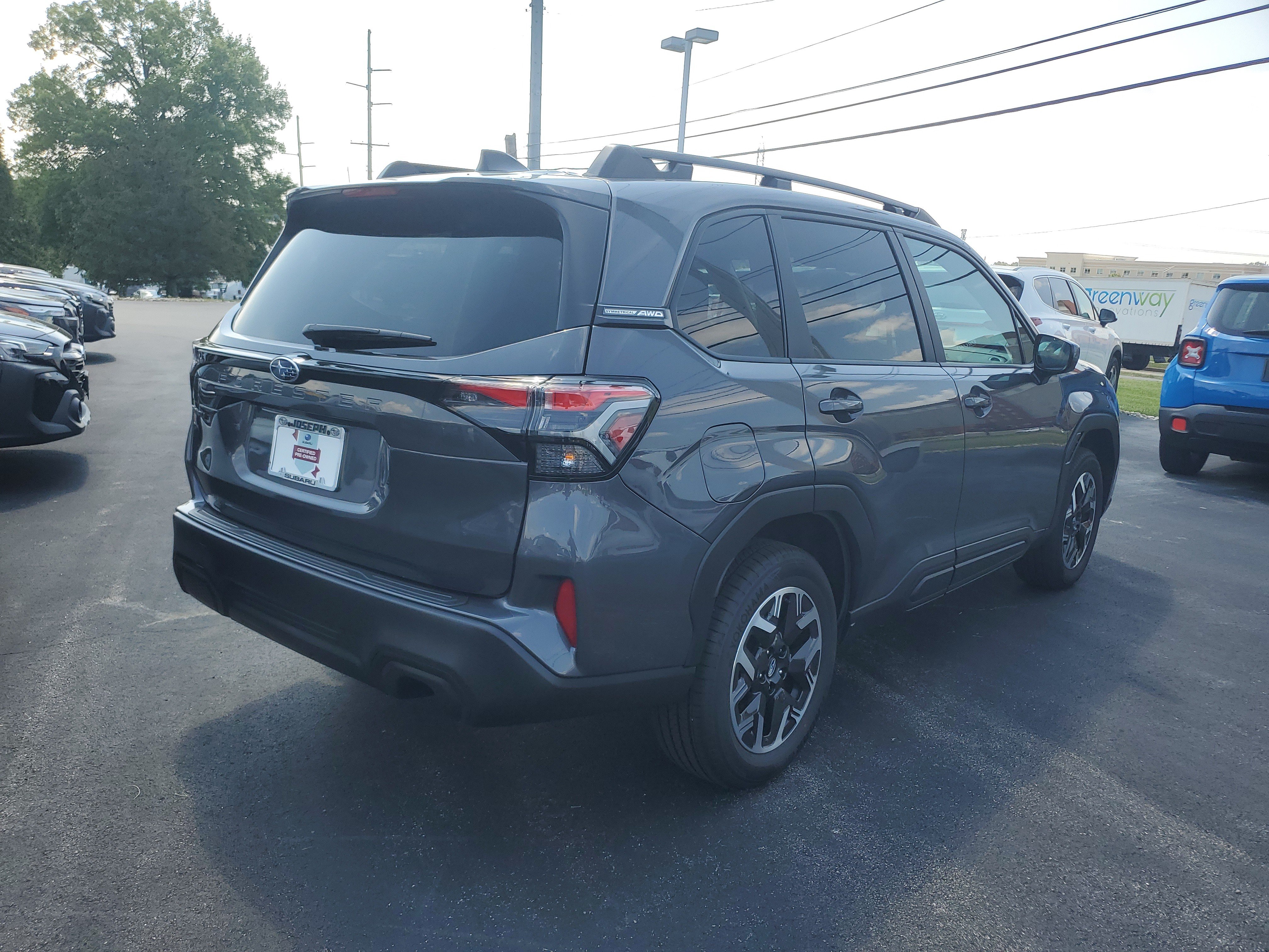 Certified 2026 Subaru Forester Premium w/ Base/Premium Plus Package AWD/4WD image 3
